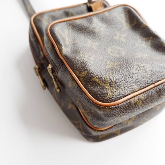 Authentic Preowned Vintage Louis Vuitton Monogram Mini Amazone Crossbody Bag - Picture 8 of 16